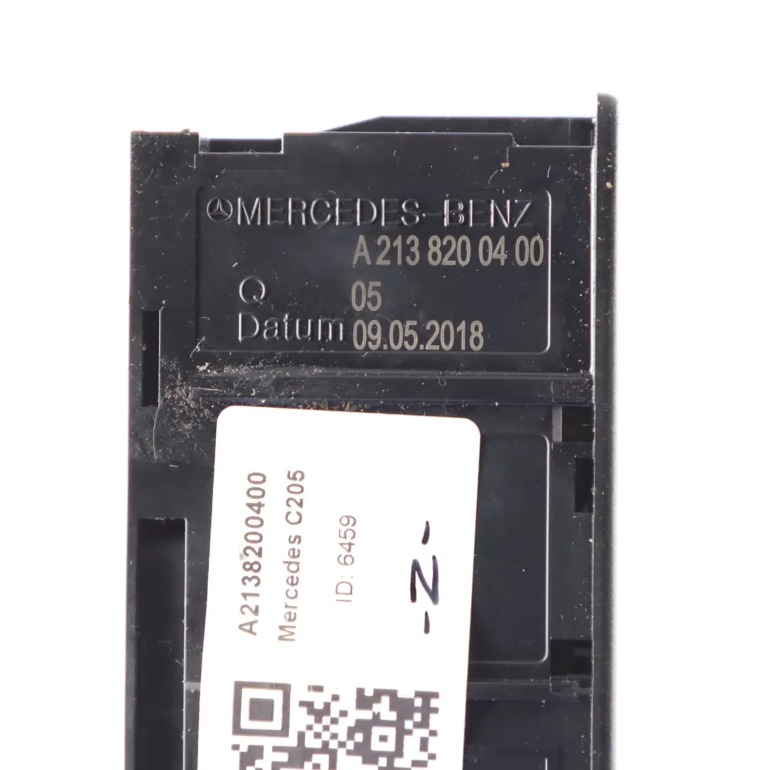 USB SD Card Module Mercedes C205 W213 Multimedia Reader Port Socket to with Part number A2138200400 USB SD Card Module Mercedes C205 W213 Multimedia Reader Port Socket - SKU A2138200400 - Part number A2138200400