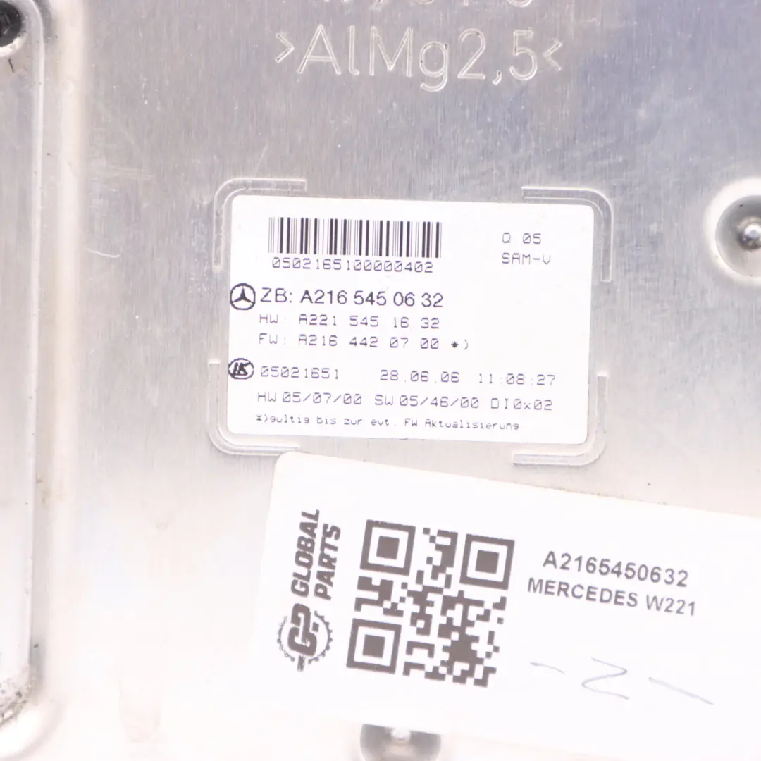 SAM Relay Fuse Box Module Control Unit ECU to Mercedes W221 with Part number A2165450632 Mercedes W221 SAM Relay Fuse Box Module Control Unit ECU - SKU A2165450632 - Part number A2165450632