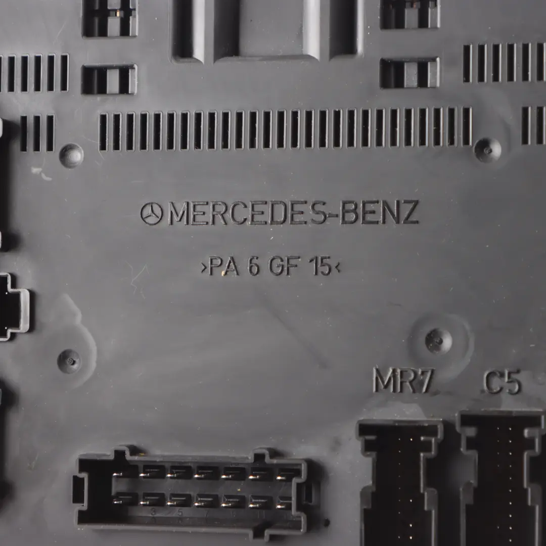 Mercedes W221 SAM Relay Fuse Box Module Control Unit ECU - SKU A2165450632 - Part number A2165450632