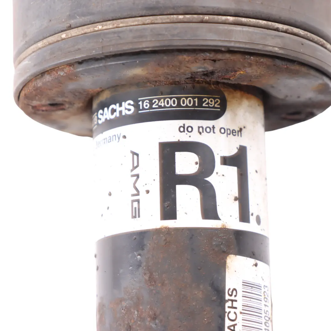 Ammortizzatore Anteriore Puntone Idraulico Destro per Mercedes W221 con numero di parte A2213208413 Mercedes W221 Ammortizzatore Anteriore Puntone Idraulico Destro - SKU A2213208413 - Numero di parte A2213208413