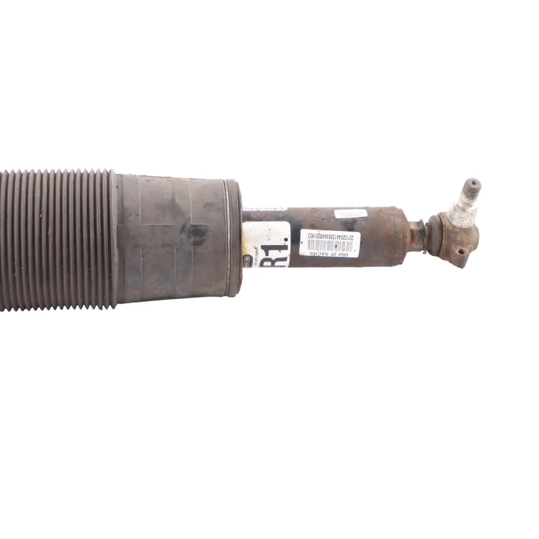 Amortyzator ABC Przód Przedni Prawy do Mercedes W221 AMG o numerze A2213208413 Mercedes W221 AMG Amortyzator ABC Przód Przedni Prawy - SKU A2213208413 - Numer Części A2213208413