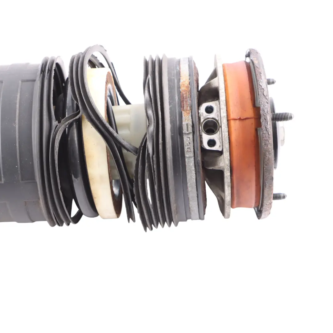 Axle Hydraulic Strut Shock Absorber Right O/S to Mercedes W221 Rear with Part number A2213208613 Mercedes W221 Rear Axle Hydraulic Strut Shock Absorber Right O/S - SKU A2213208613 - Part number A2213208613