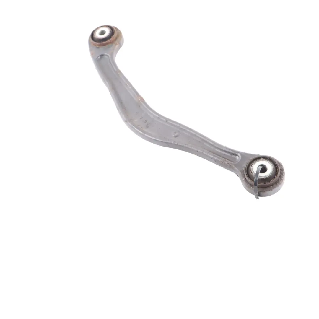Hintere Zugstrebe Querlenker Rechts für Mercedes W221 M157 mit Teilenummer A2213501606 Mercedes W221 M157 Hintere Zugstrebe Querlenker Rechts - SKU A2213501606 - Teilenummer A2213501606
