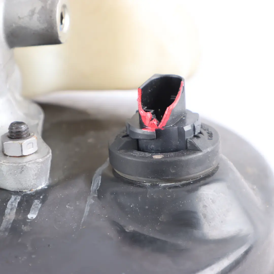 Brake Servo Brake Master Cylinder Booster Unit to Mercedes W221 with Part number A2214301930 Mercedes W221 Brake Servo Brake Master Cylinder Booster Unit - SKU A2214301930 - Part number A2214301930