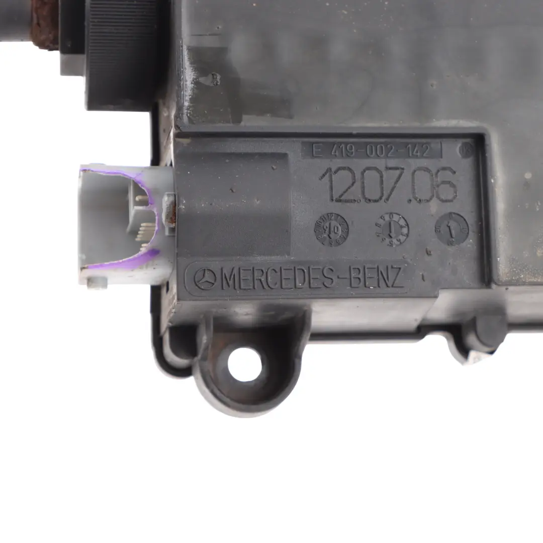 Parking EPB Hand Brake Actuator Module Control Unit to Mercedes W221 with Part number A2214302449 Mercedes W221 Parking EPB Hand Brake Actuator Module Control Unit - SKU A2214302449 - Part number A2214302449