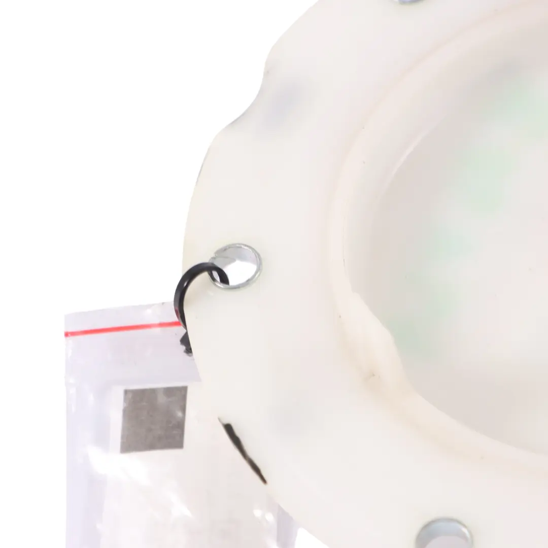 Coperchio serbatoio Mercedes W211 W216 W221 Coperchio pompa per con numero di parte A2214700041 Coperchio serbatoio Mercedes W211 W216 W221 Coperchio pompa - SKU A2214700041 - Numero di parte A2214700041