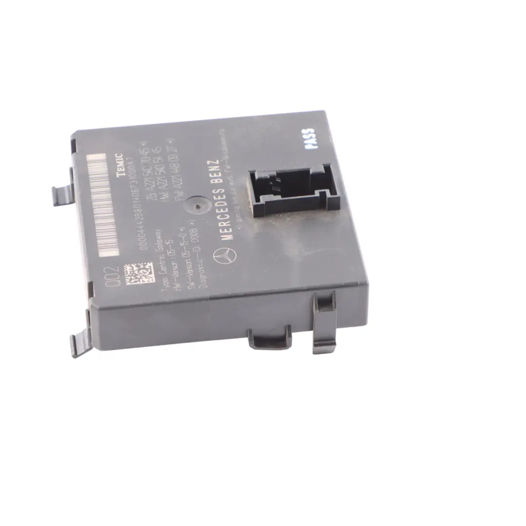Gateway Module de l'unité de contrôle ECU pour Mercedes W221 à propos du numéro de pièce A2215407045 Mercedes W221 Gateway Module de l'unité de contrôle ECU - SKU A2215407045 - Numéro de pièce A2215407045