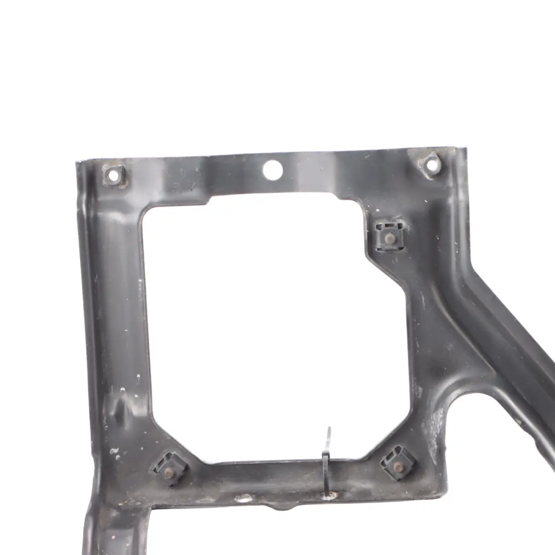 Mercedes W221 Support De Serrure De Capot De Renfort Avant Panneau - SKU A2216200072-1 - Numéro de pièce A2216200072