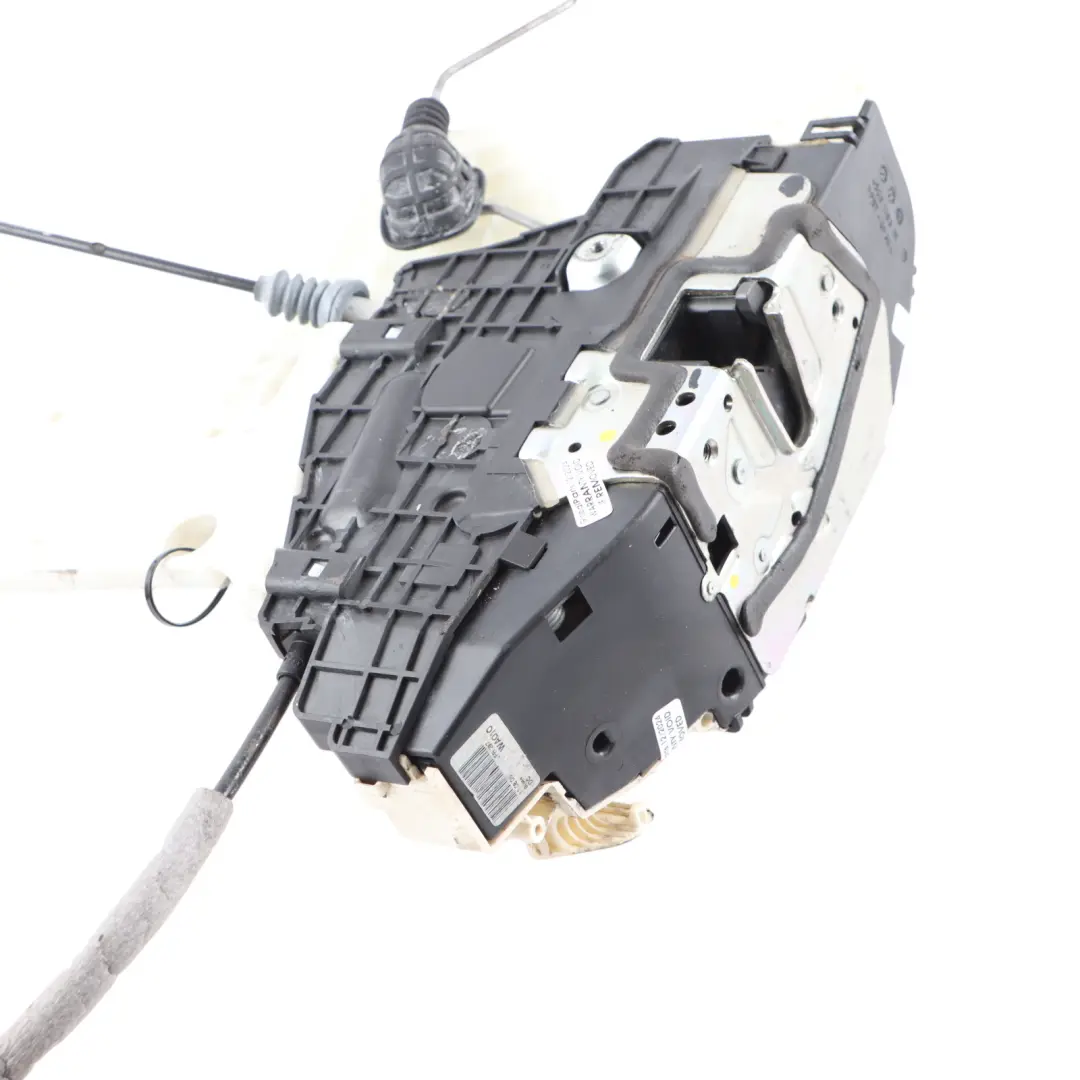 Door Lock Actuator Catch Mechanism Front Right O/S to Mercedes W221 with Part number A2217201435 Mercedes W221 Door Lock Actuator Catch Mechanism Front Right O/S - SKU RHD-A2217201435 - Part number A2217201435