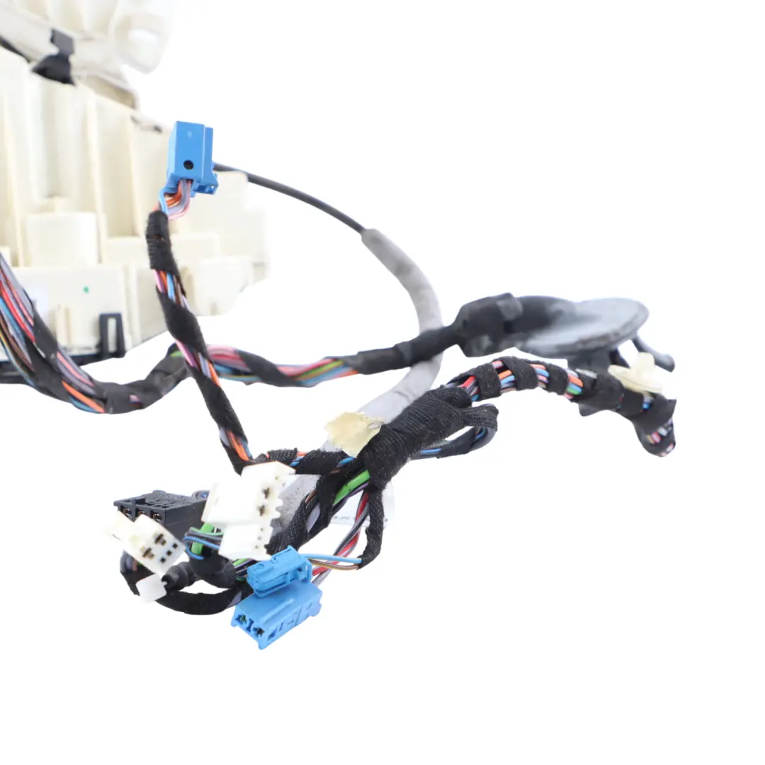 Mercedes W221 Door Lock Rear Right O/S Actuator Catch Keyless - SKU A2217300835 - Part number A2217300835