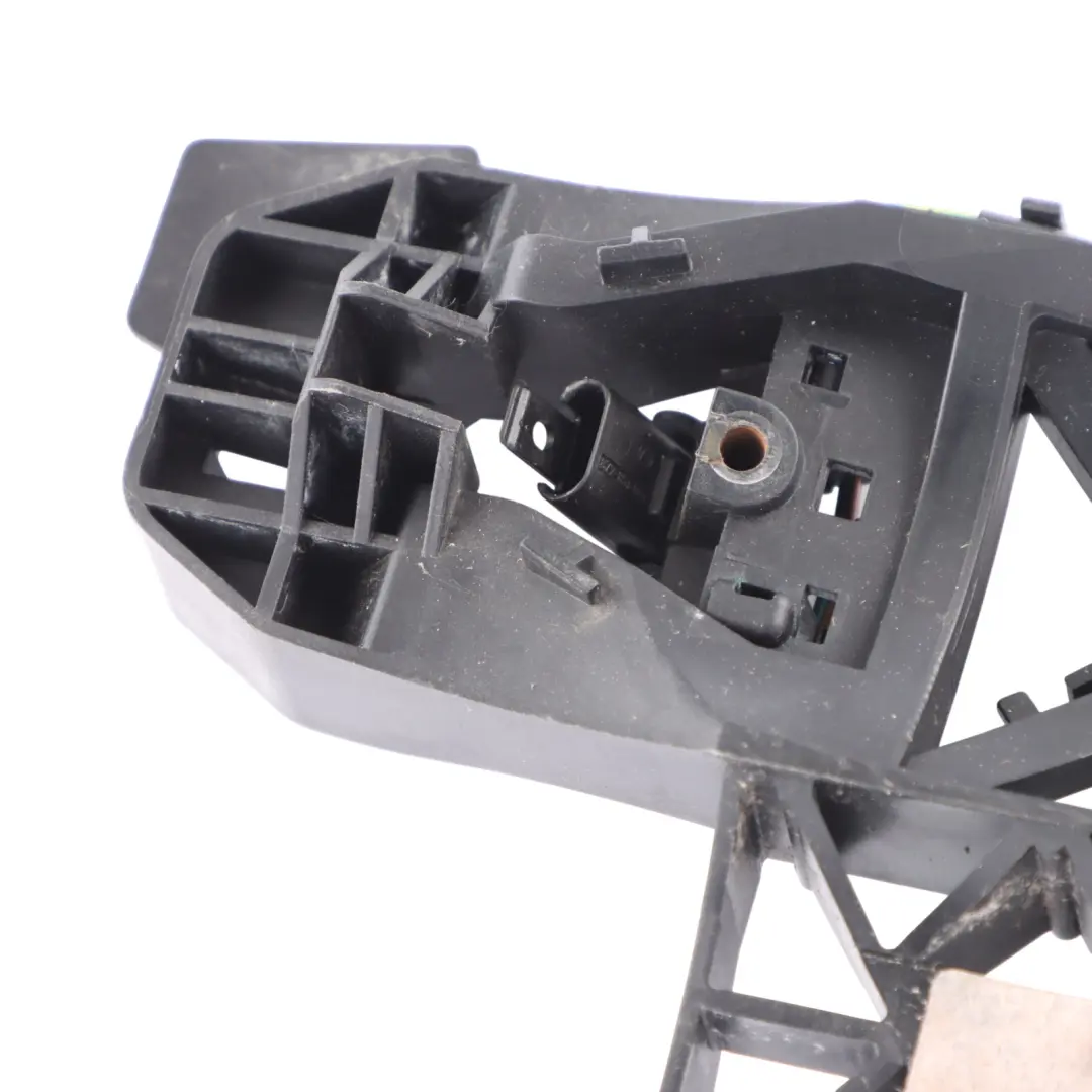 Soporte de manija trasera para Mercedes W221 con número de pieza A2217600734 Mercedes W221 Soporte de manija trasera - SKU A2217600734-1 - Número de pieza A2217600734