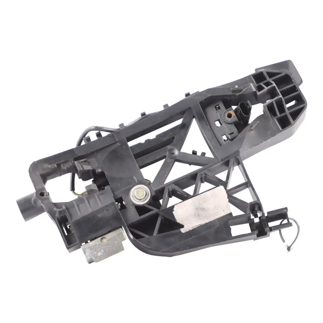 Door Keyless Handle Bracket Base Plate Rear Right O/S to Mercedes W221 with Part number A2217600834 Mercedes W221 Door Keyless Handle Bracket Base Plate Rear Right O/S - SKU A2217600834 - Part number A2217600834