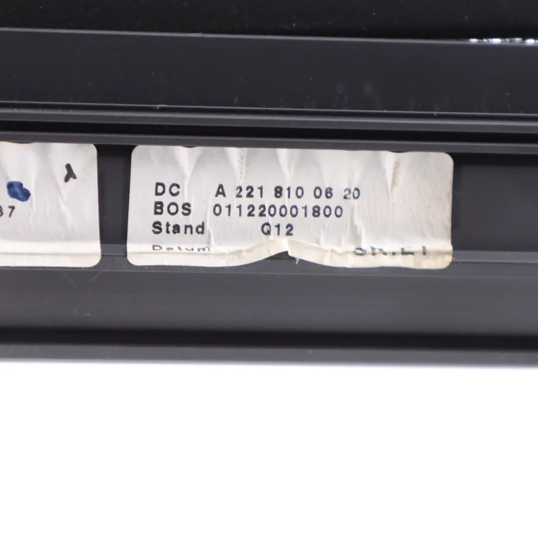 Mercedes W221 Window Roller Puerta Trasera Derecha Sun Protection - SKU A2218100620 - Número de pieza A2218100620