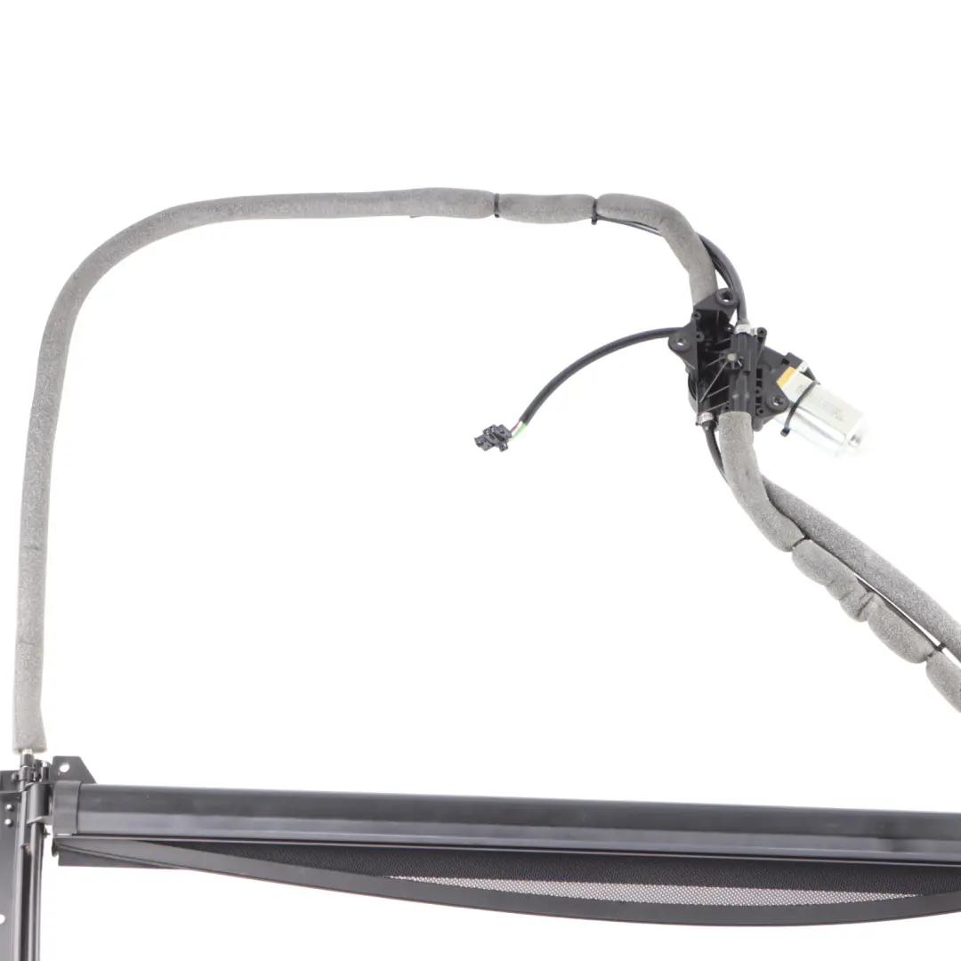 Fenster Rollo Tür Hinten Rechts Sonnenschutz für Mercedes W221 mit Teilenummer A2218100620 Mercedes W221 Fenster Rollo Tür Hinten Rechts Sonnenschutz - SKU A2218100620 - Teilenummer A2218100620