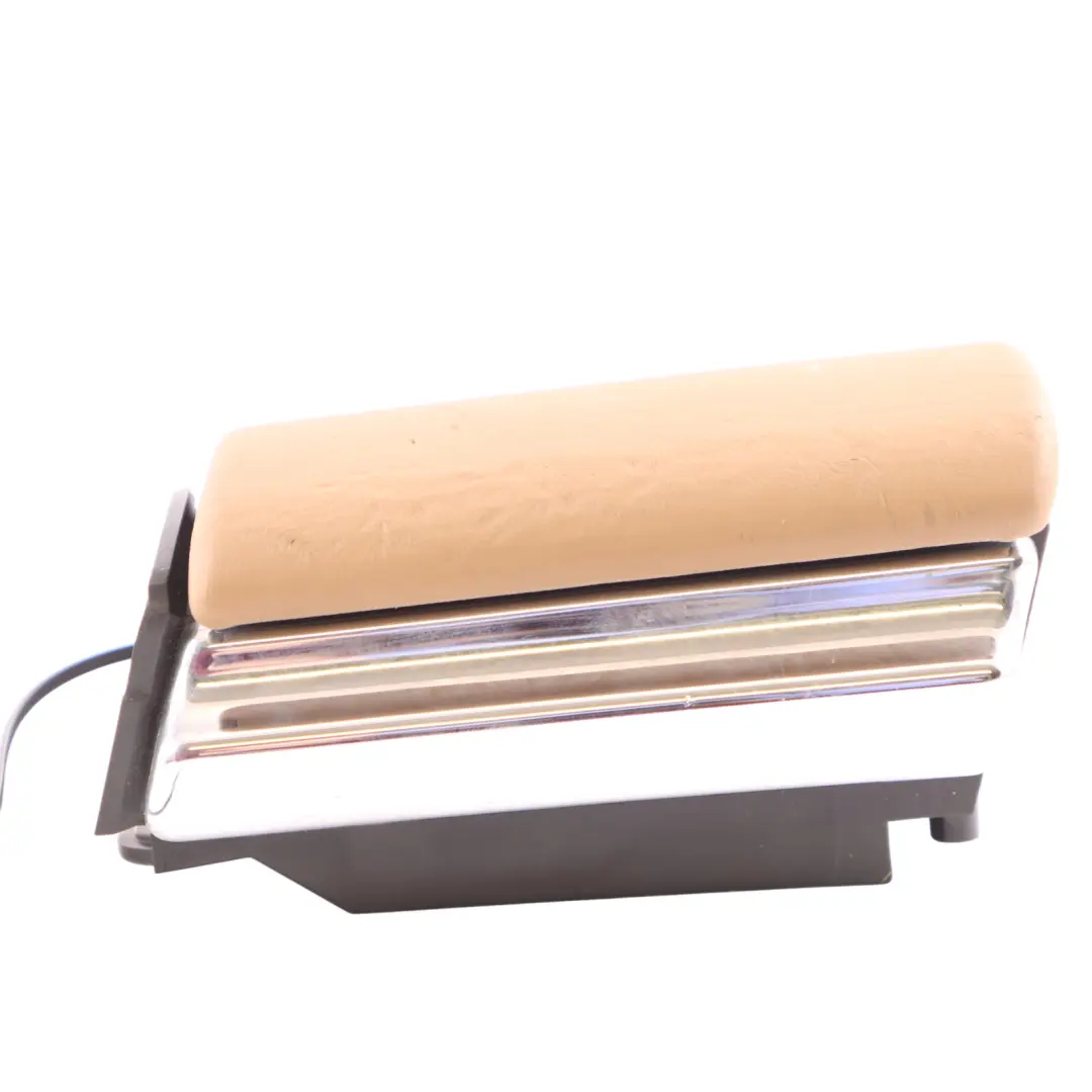 Cendrier Droit Porte Cartes Couverture Cuir Beige pour Mercedes W221 à propos du numéro de pièce A2218100630 Mercedes W221 Cendrier Droit Porte Cartes Couverture Cuir Beige - SKU A2218100630-1 - Numéro de pièce A2218100630