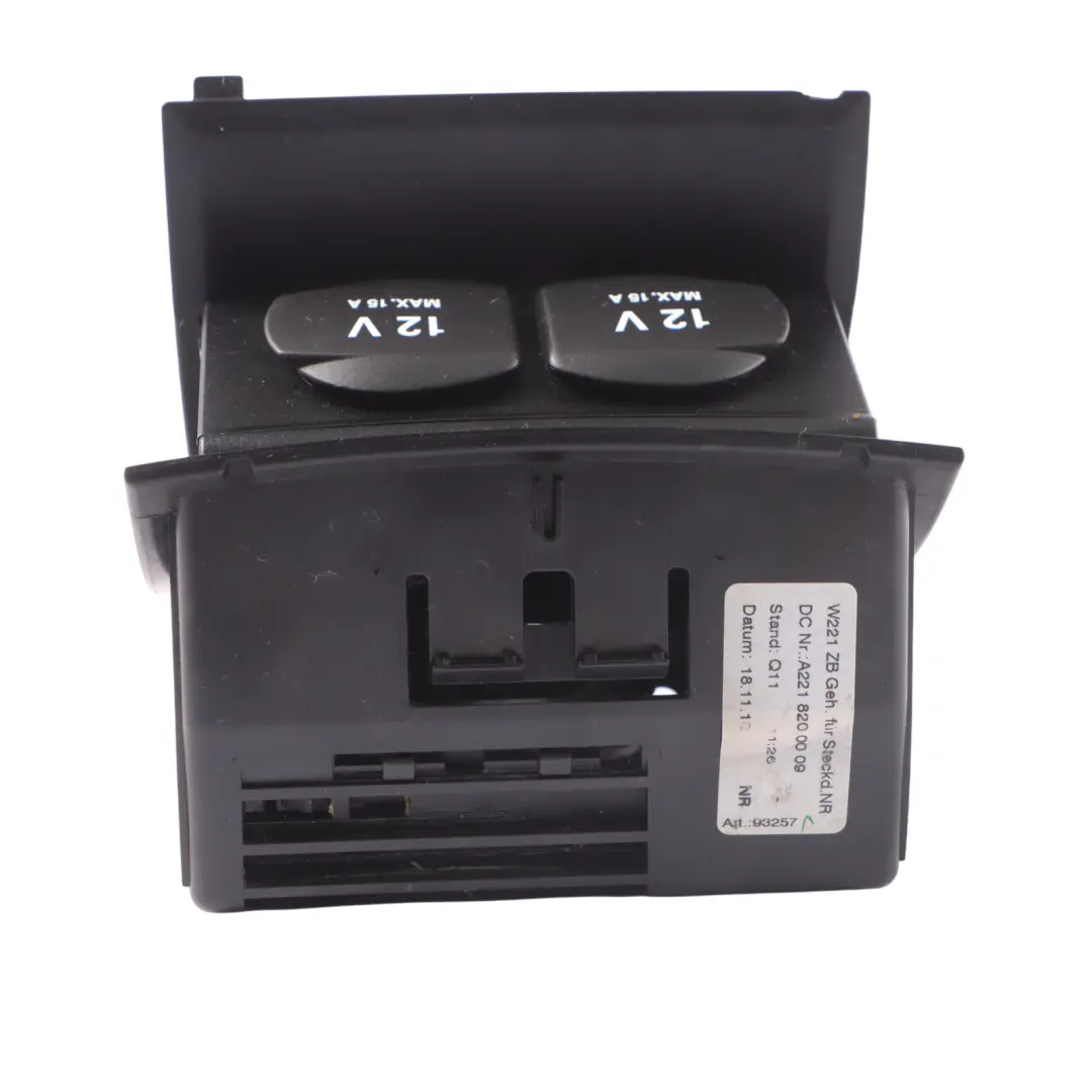 Consola Central Enchufe Encendedor Trasero Negro para Mercedes W221 con número de pieza A2218200009 Mercedes W221 Consola Central Enchufe Encendedor Trasero Negro - SKU A2218200009-1 - Número de pieza A2218200009