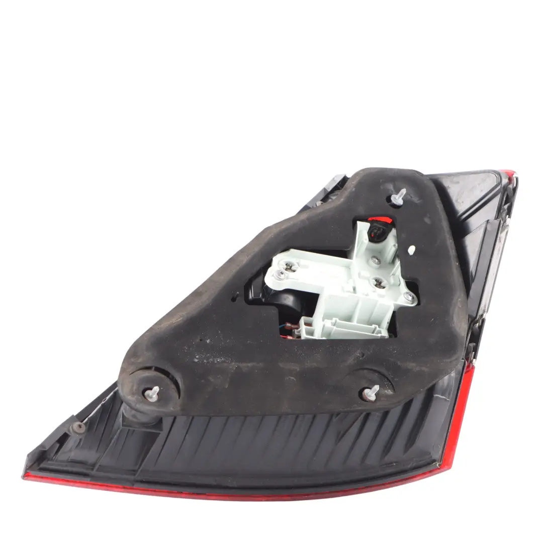 Lamp Rear Left N/S Tail Light Obsidian Black - 197 to Mercedes W221 with Part number A2218200164 Mercedes W221 Lamp Rear Left N/S Tail Light Obsidian Black - 197 - SKU A2218200164-OB - Part number A2218200164