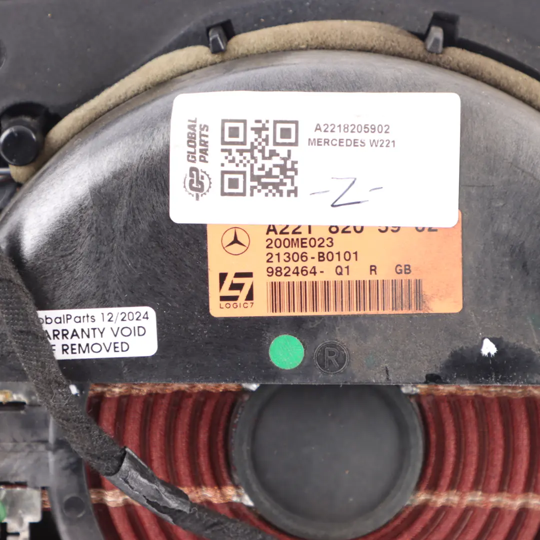 Głośnik Drzwi Prawy Przód Dolny Logic7 do Mercedes W221 o numerze A2218205902 Mercedes W221 Głośnik Drzwi Prawy Przód Dolny Logic7 - SKU A2218205902 - Numer Części A2218205902