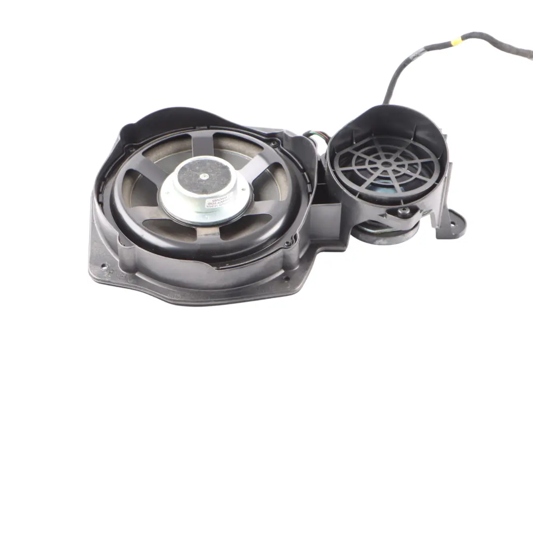 Lautsprecher Vordere Tür Rechts Unterer Logic7 für Mercedes W221 mit Teilenummer A2218205902 Mercedes W221 Lautsprecher Vordere Tür Rechts Unterer Logic7 - SKU A2218205902 - Teilenummer A2218205902