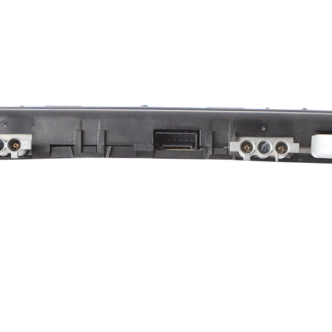 Antenna Amplifier Roof Rear Aerial Module Unit to Mercedes W221 with Part number A2218208189 Mercedes W221 Antenna Amplifier Roof Rear Aerial Module Unit - SKU A2218208189 - Part number A2218208189