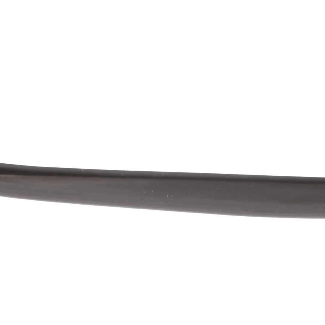 phare avant joint caoutchouc droit pour Mercedes W221 à propos du numéro de pièce A2218260458 Mercedes W221 phare avant joint caoutchouc droit - SKU A2218260458 - Numéro de pièce A2218260458