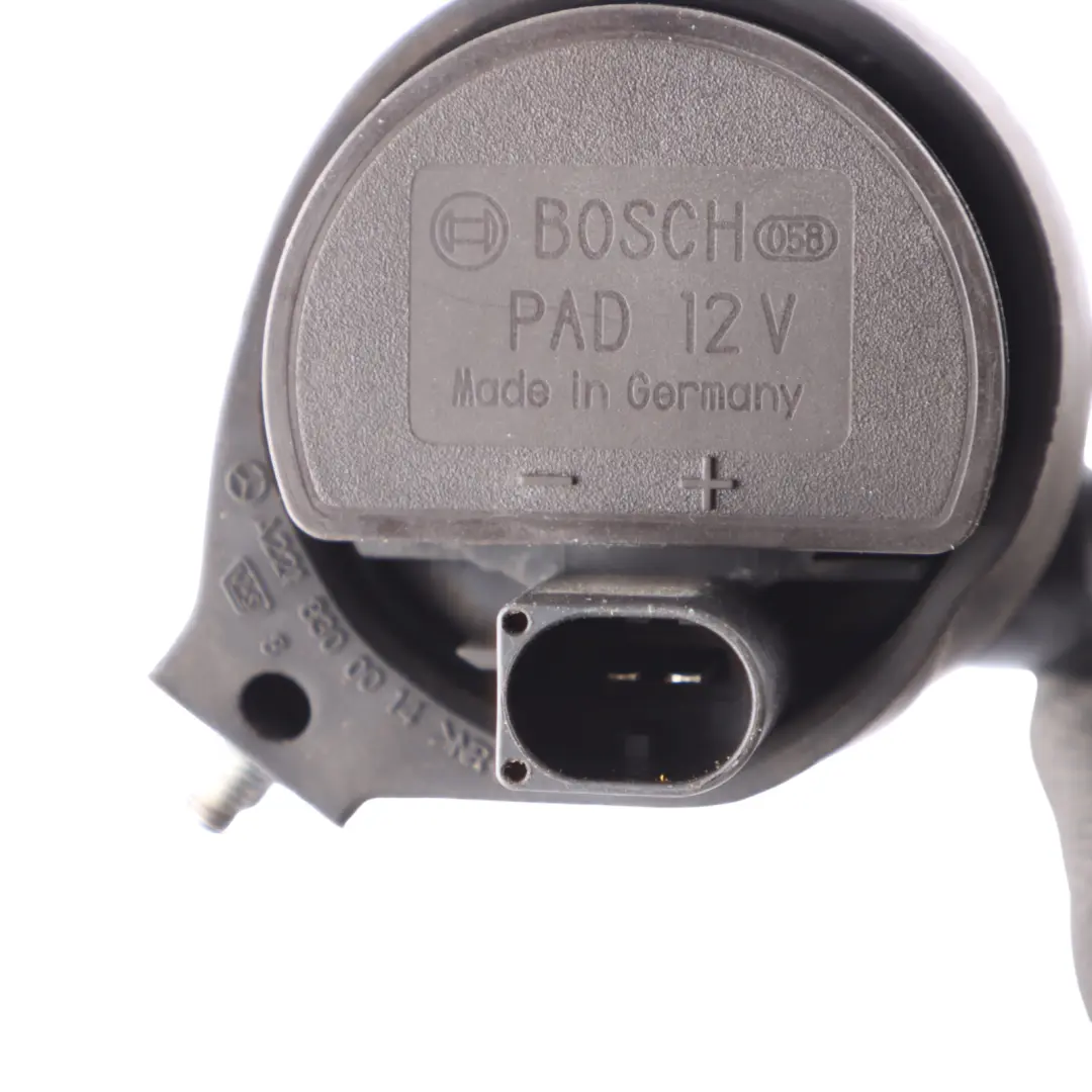 Auxiliary Additional Cooling Coolant Water Pump to Mercedes W221 with Part number A2218350064 Mercedes W221 Auxiliary Additional Cooling Coolant Water Pump - SKU A2218350064 - Part number A2218350064