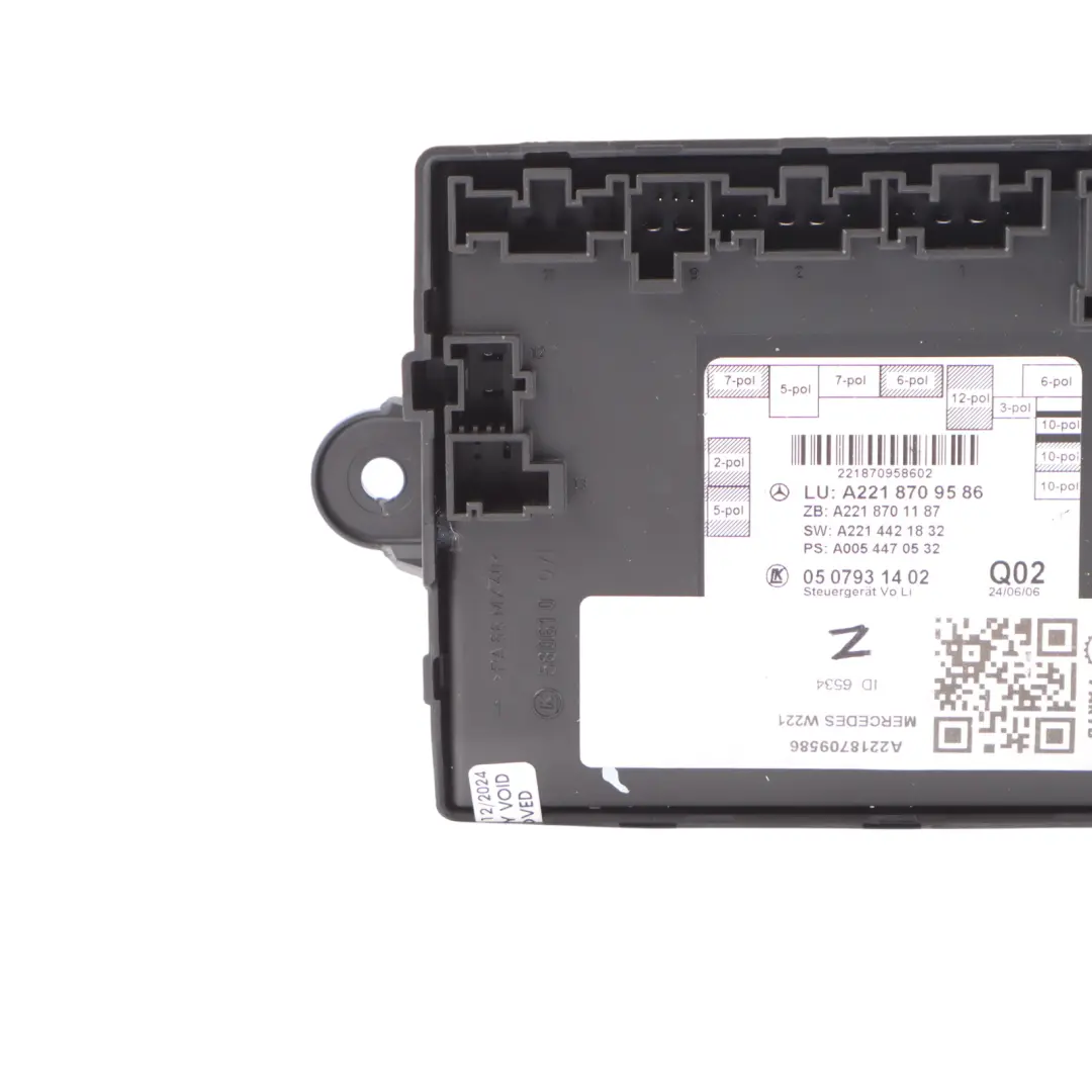 Front Door Control Left N/S Module Unit ECU to Mercedes W221 with Part number A2218709586 Mercedes W221 Front Door Control Left N/S Module Unit ECU - SKU A2218709586 - Part number A2218709586