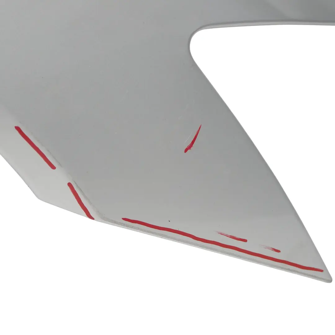 Panel lateral delantero derecho Guardabarros Iridium Silver - 775 para Mercedes W221 con número de pieza A2218800218 Mercedes W221 Panel lateral delantero derecho Guardabarros Iridium Silver - 775 - SKU A2218800218-IRS - Número de pieza A2218800218