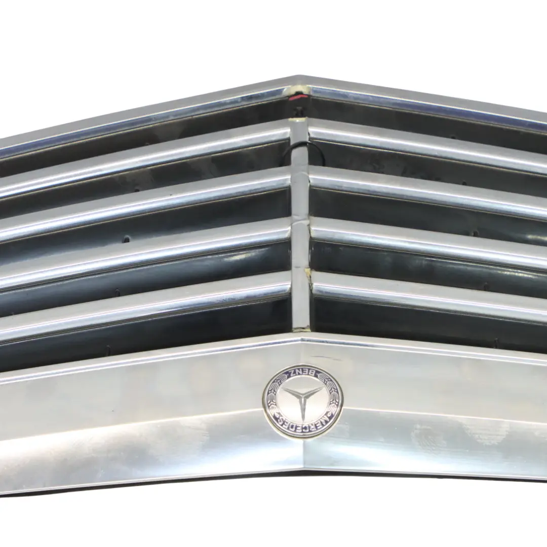 parachoques delantero parrilla capó cubierta radiador para Mercedes W221 con número de pieza A2218800483 Mercedes W221 parachoques delantero parrilla capó cubierta radiador - SKU A2218800483-1 - Número de pieza A2218800483