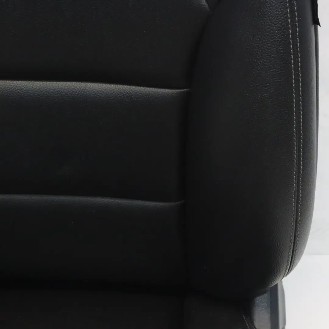 Mercedes W176 Vorder Sitz Links Interieur Kunst Leder Schwarz - SKU A2469105702-4 - Teilenummer A2469105702