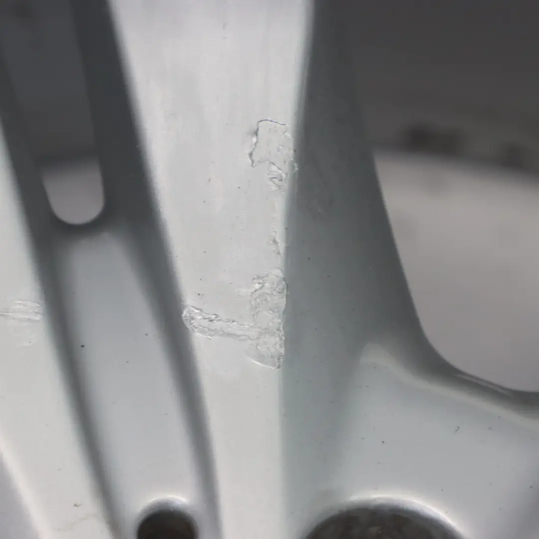 Alloy Rim 20" 5 Double Spoke ET:60 8,5J to Mercedes W251 Silver Wheel with Part number A2514014002 Mercedes W251 Silver Wheel Alloy Rim 20" 5 Double Spoke ET:60 8,5J - SKU A2514014002-4 - Part number A2514014002