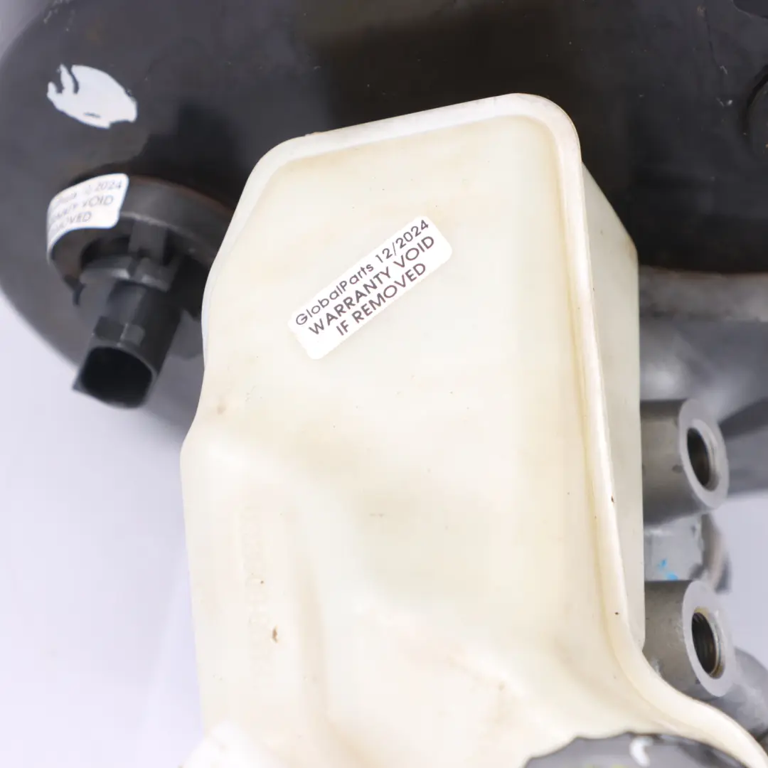 Brake Servo Booster Master Cylinder to Mercedes V251 with Part number A2514301430 Mercedes V251 Brake Servo Booster Master Cylinder - SKU A2514301430 - Part number A2514301430