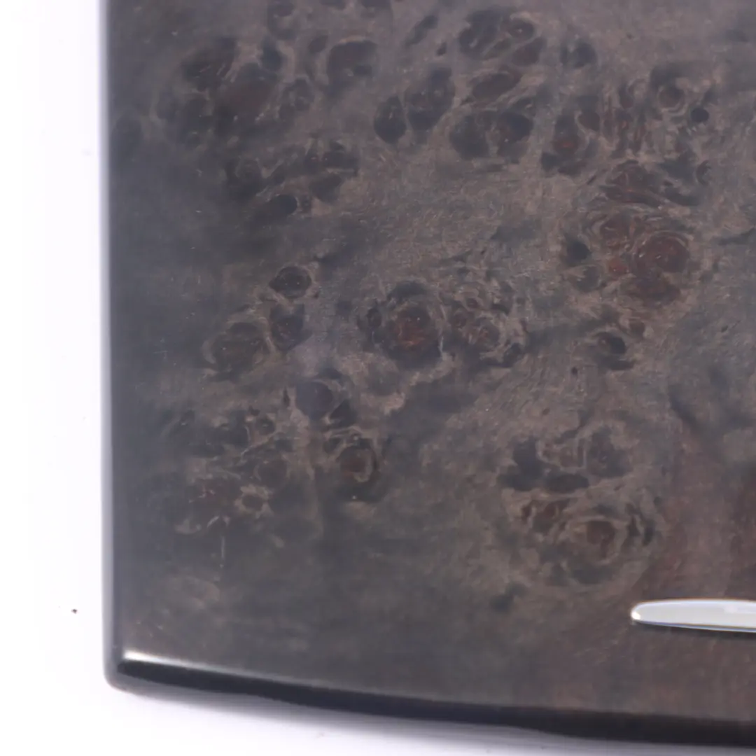 Consola Central Compartimento Bandeja Cubierta Tapa para Mercedes V251 con número de pieza A2516805017 Mercedes V251 Consola Central Compartimento Bandeja Cubierta Tapa - SKU A2516805017 - Número de pieza A2516805017