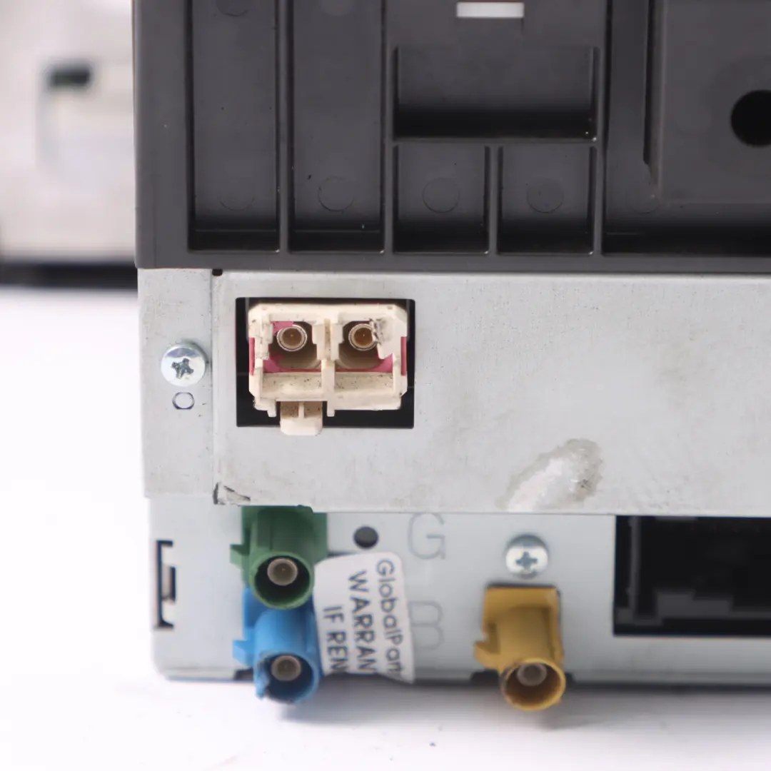 R350 V251 Head Unit Radio Player Navigation Media Bluetooth to Mercedes with Part number A2519005200 Mercedes R350 V251 Head Unit Radio Player Navigation Media Bluetooth - SKU A2519005200 - Part number A2519005200