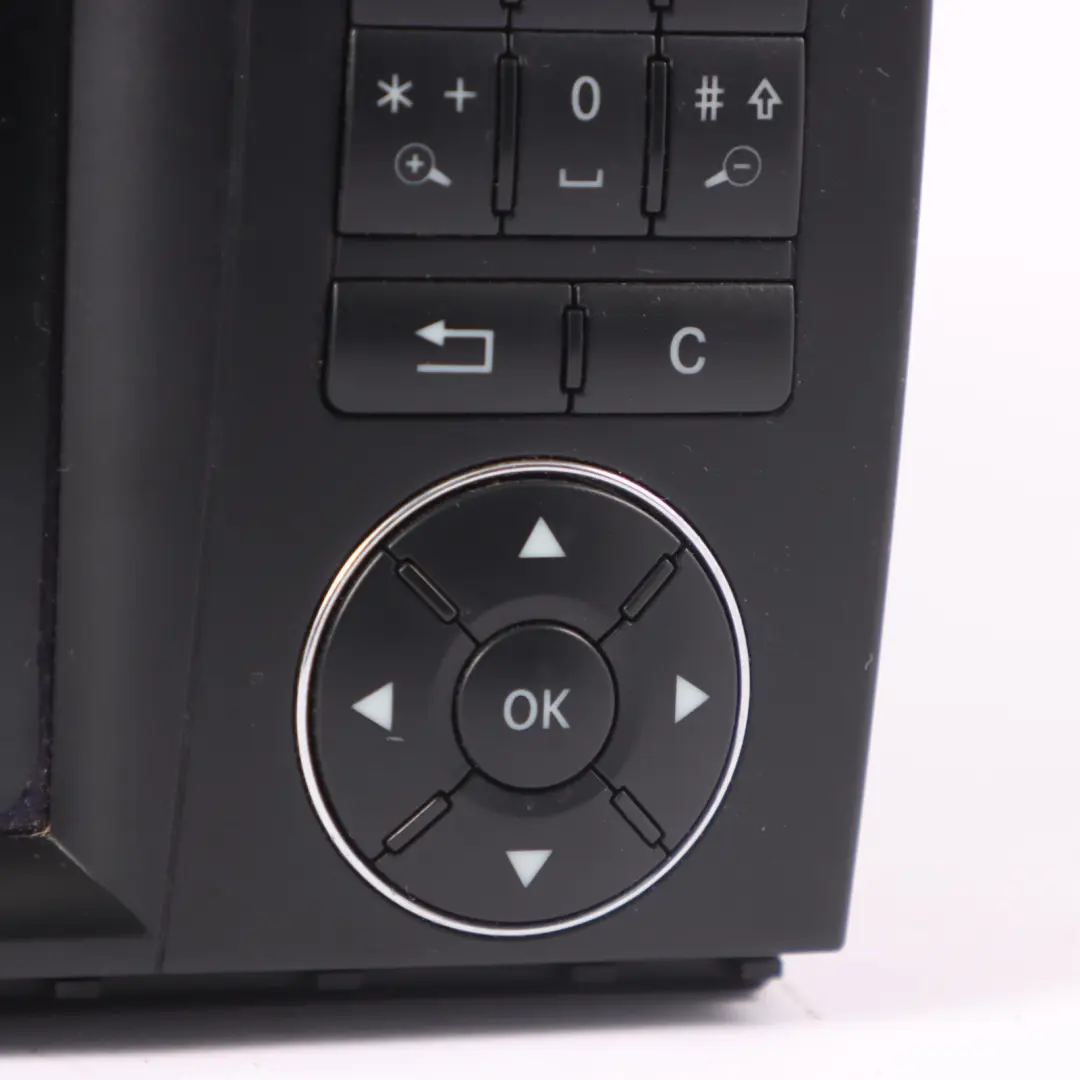 R350 V25 Unità principale Radio Giocatore Navigation Bluetooth per Mercedes con numero di parte A2519005200 Mercedes R350 V25 Unità principale Radio Giocatore Navigation Bluetooth - SKU A2519005200 - Numero di parte A2519005200