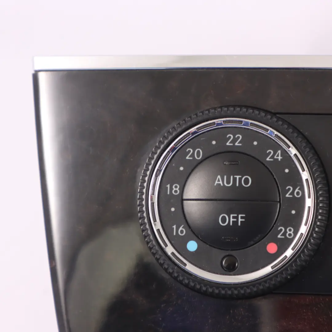 Mercedes V251 Panel Klimatyzacji ESP Grzania Foteli - SKU A2519060200 - Numer Części A2519060200