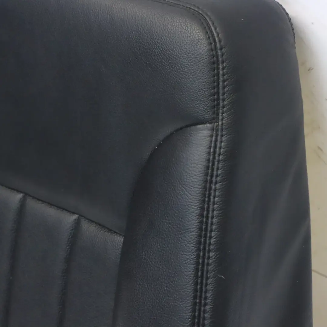 Asiento Trasero Derecho Respaldo Cubierta Cuero Negro para Mercedes V251 con número de pieza A2519205447 Mercedes V251 Asiento Trasero Derecho Respaldo Cubierta Cuero Negro - SKU A2519205447 - Número de pieza A2519205447