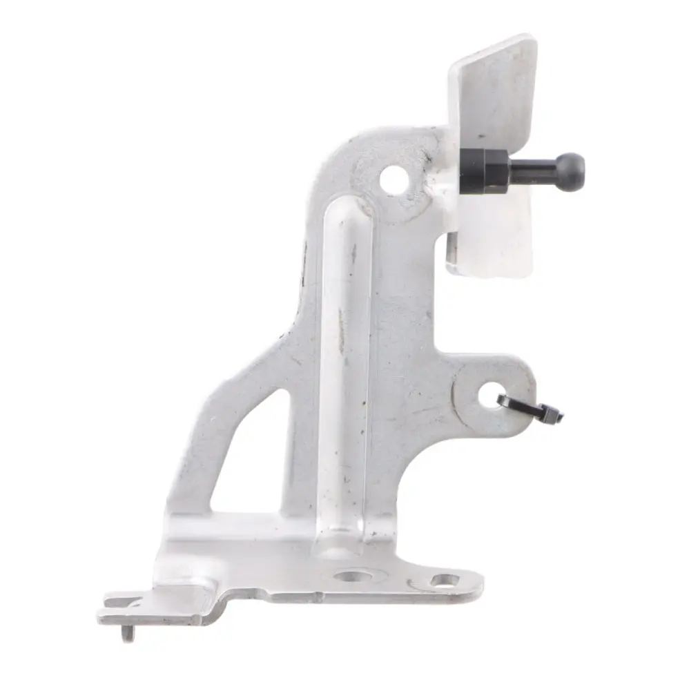 C200 Petrol M264 Bracket Engine Cover Right O/S Holder to Mercedes W205 with Part number A2640101203 Mercedes W205 C200 Petrol M264 Bracket Engine Cover Right O/S Holder - SKU A2640101203 - Part number A2640101203