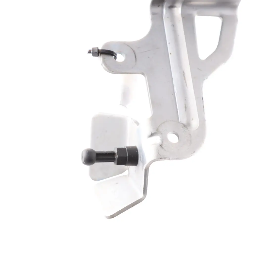 C200 Petrol M264 Bracket Engine Cover Right O/S Holder to Mercedes W205 with Part number A2640101203 Mercedes W205 C200 Petrol M264 Bracket Engine Cover Right O/S Holder - SKU A2640101203 - Part number A2640101203