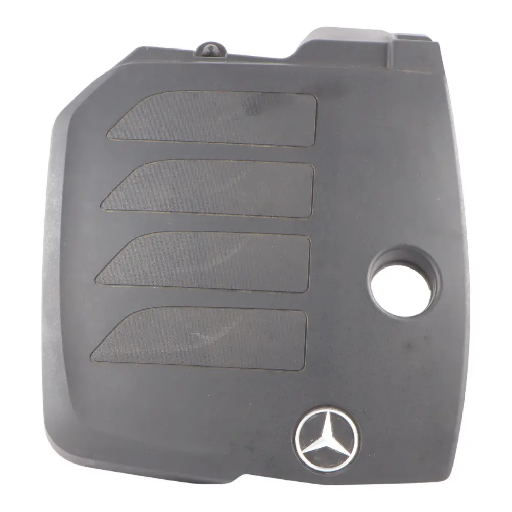 Tapa Motor Mercedes W205 C238 M264 Gasolina Panel Acústico para con número de pieza A2640102400 Tapa Motor Mercedes W205 C238 M264 Gasolina Panel Acústico - SKU A2640102400 - Número de pieza A2640102400