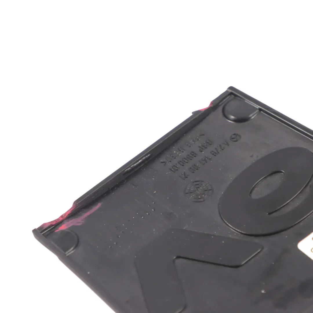 Plastik Panel V6 do Mercedes W212 M276 o numerze A2761410021 Mercedes W212 M276 Plastik Panel V6 - SKU A2761410021 - Numer Części A2761410021