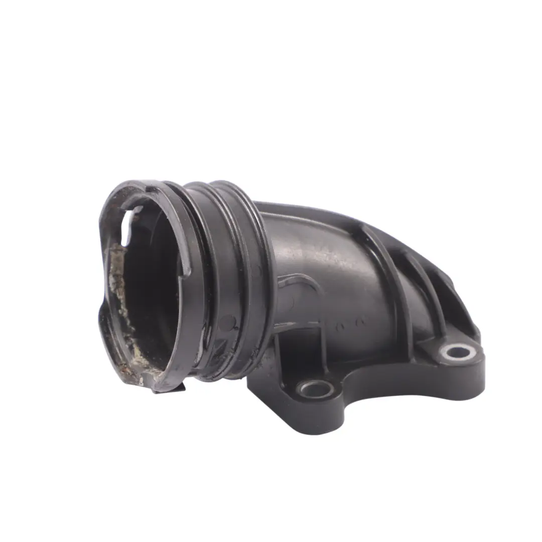 Flangia di ingresso del liquido di raffreddamento per Mercedes W212 M276 con numero di parte A2762000156 Mercedes W212 M276 Flangia di ingresso del liquido di raffreddamento - SKU A2762000156 - Numero di parte A2762000156