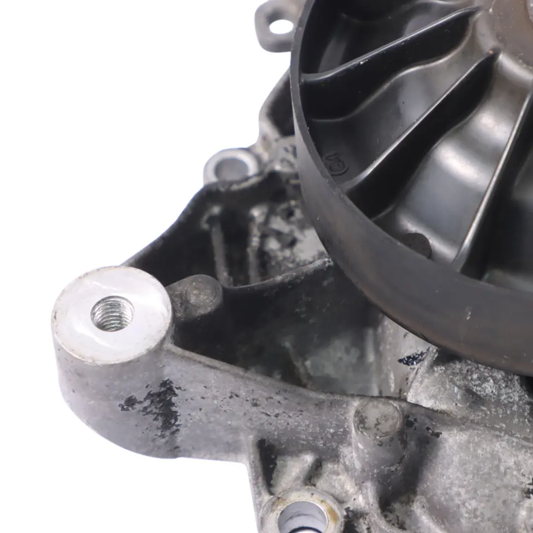 Agua Bomba Refrigerante M276 Gasolina AMG para Mercedes W205 W213 Motor con número de pieza A2762010701 Mercedes W205 W213 Motor Agua Bomba Refrigerante M276 Gasolina AMG - SKU A2762010701 - Número de pieza A2762010701