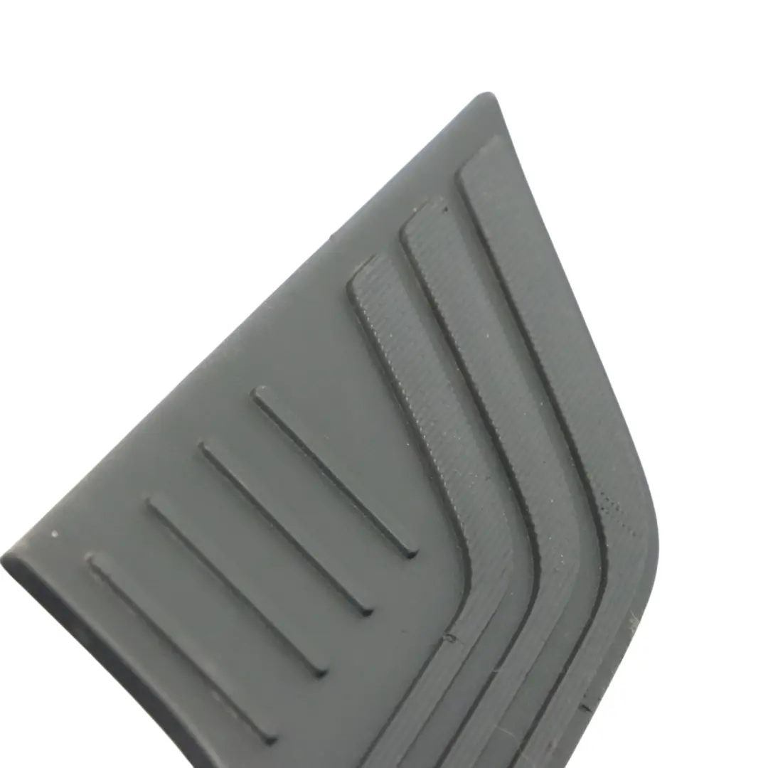 Piano posteriore inferiore Portellone Boot Sill Cover per Mercedes W447 con numero di parte A4476900051 Mercedes W447 Piano posteriore inferiore Portellone Boot Sill Cover - SKU A4476900051 - Numero di parte A4476900051