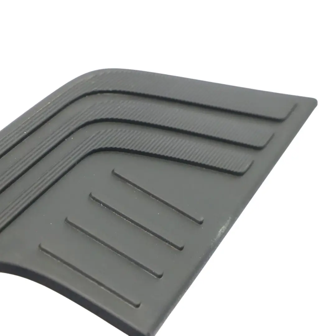 Mercedes W447 Piano posteriore inferiore Portellone Boot Sill Cover - SKU A4476900051 - Numero di parte A4476900051