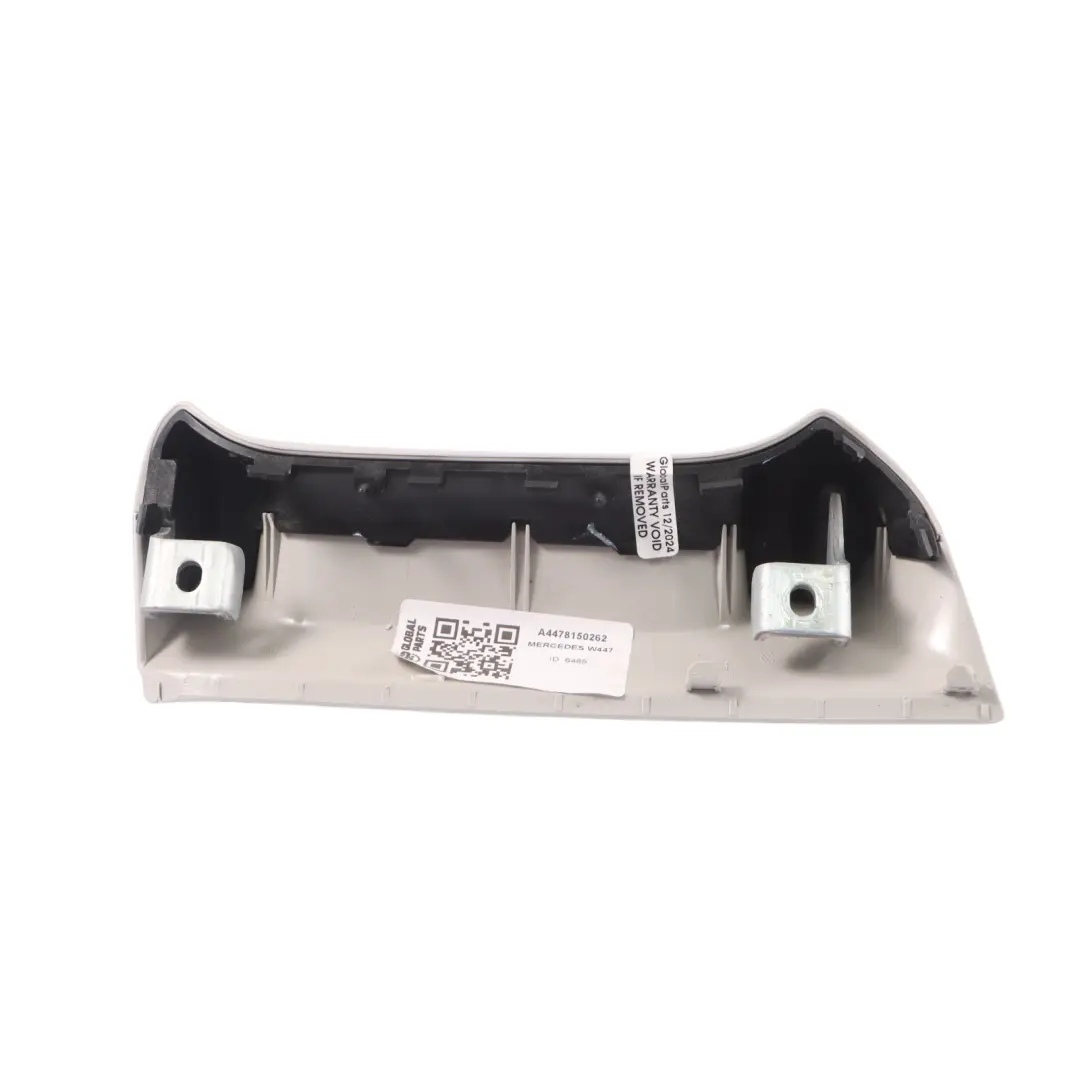 Asidero de puerta corredera derecha para Mercedes Vito W447 con número de pieza A4478150262 Mercedes Vito W447 Asidero de puerta corredera derecha - SKU A4478150262 - Número de pieza A4478150262