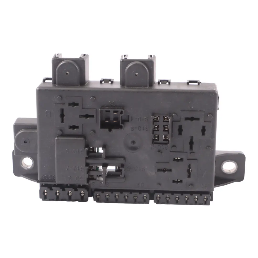 scatola relè fusibili modulo unità di controllo per Mercedes W447 con numero di parte A4479060400 Mercedes W447 scatola relè fusibili modulo unità di controllo - SKU A4479060400 - Numero di parte A4479060400