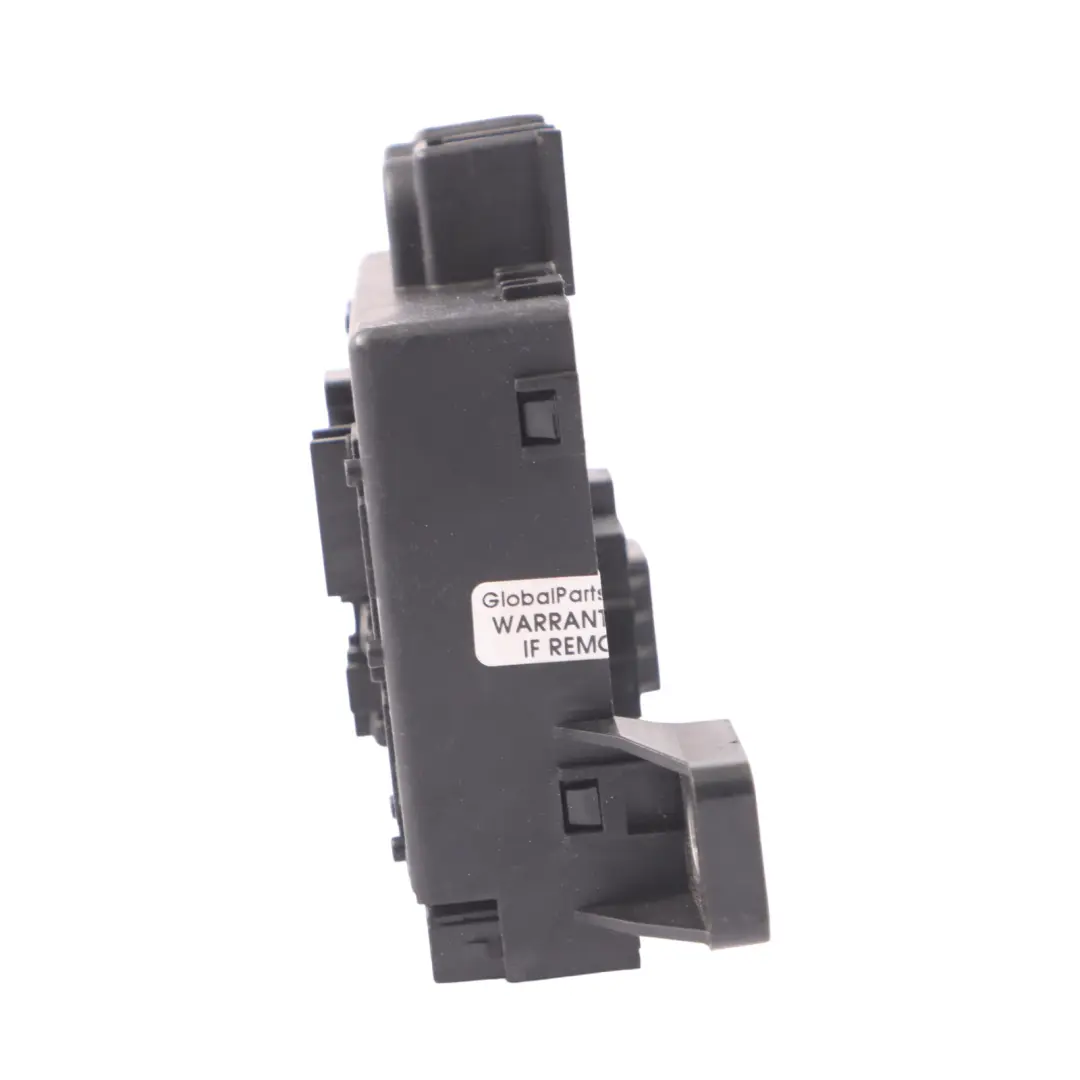 Fuse Relay Box Module Control Unit to Mercedes W447 with Part number A4479060400 Mercedes W447 Fuse Relay Box Module Control Unit - SKU A4479060400 - Part number A4479060400
