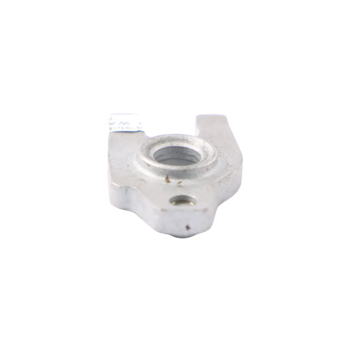 Mercedes W205 OM622 OM626 Diesel Support de support d'injecteur - SKU A6260720040 - Numéro de pièce A6260720040