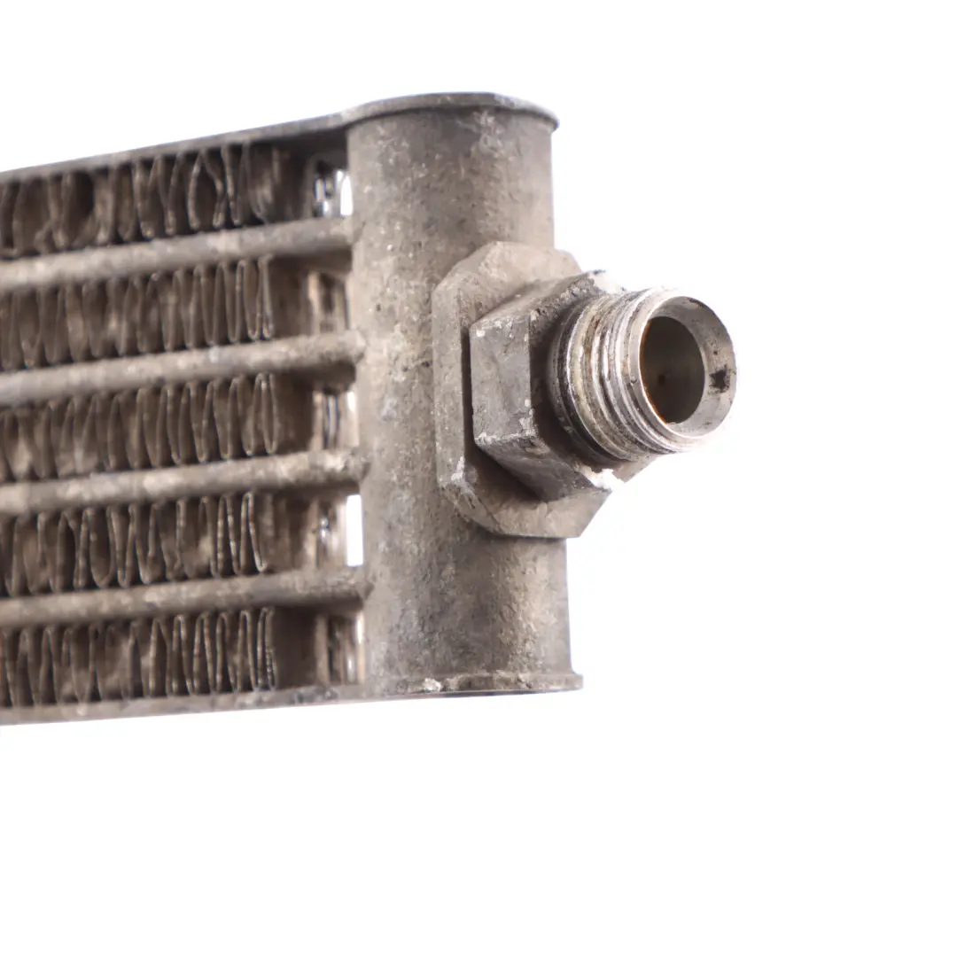 Transmission Oil Cooler Radiator Cooling Unit to Mercedes W639 with Part number A6395010501 Mercedes W639 Transmission Oil Cooler Radiator Cooling Unit - SKU A6395010501 - Part number A6395010501